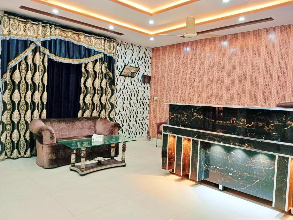 Moon Soon Hotel Lahore Exterior photo